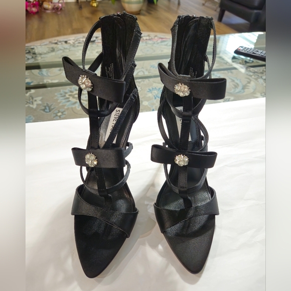 Steve Madden Sinclair Black Satin Rhinestone Sandals Strappy Stiletto  7.5 New - Picture 7 of 11
